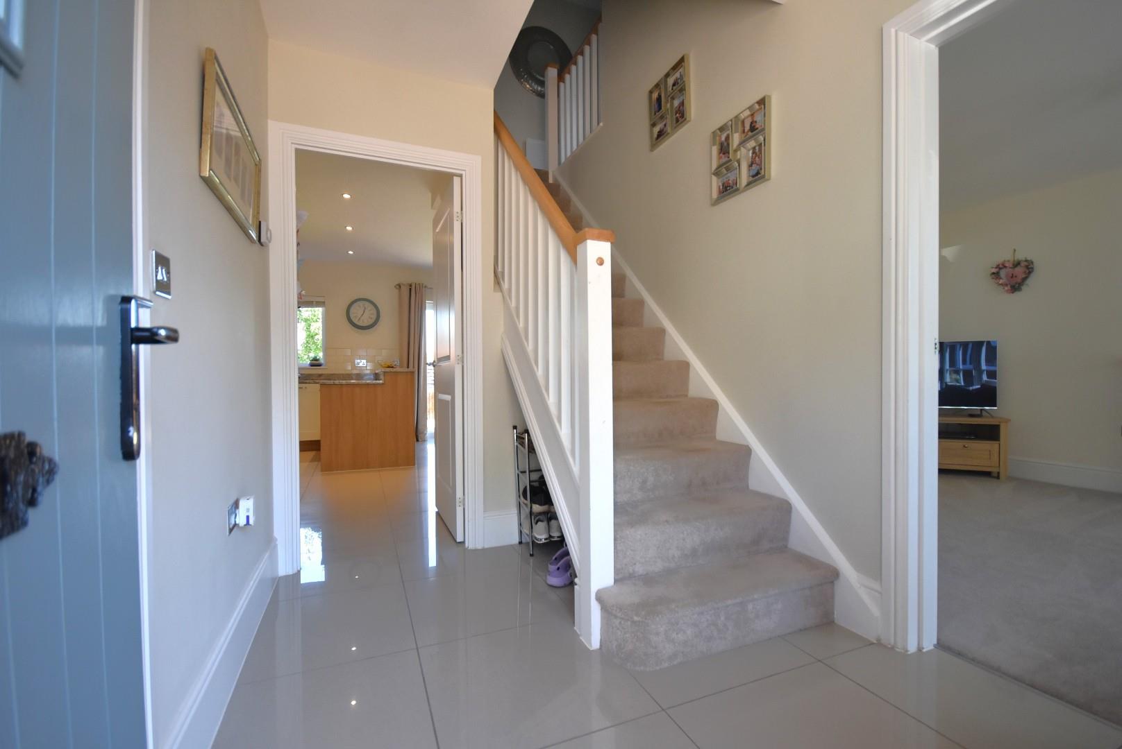 76 Burdons Close, Wenvoe, CF5 6FE